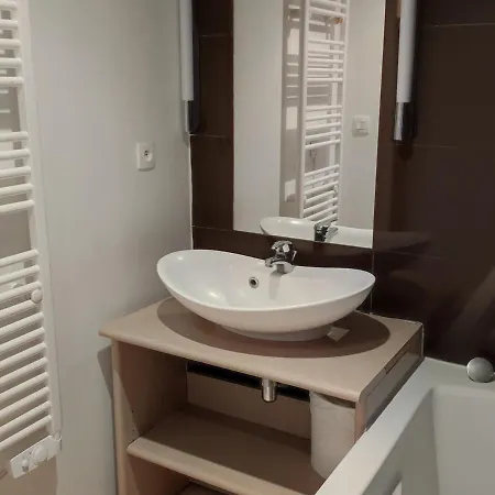 Duplex A Avec Terrasse, Garage, Et Acces Piscine - 6 Pers. - Fr-1-165b-38 Apartment